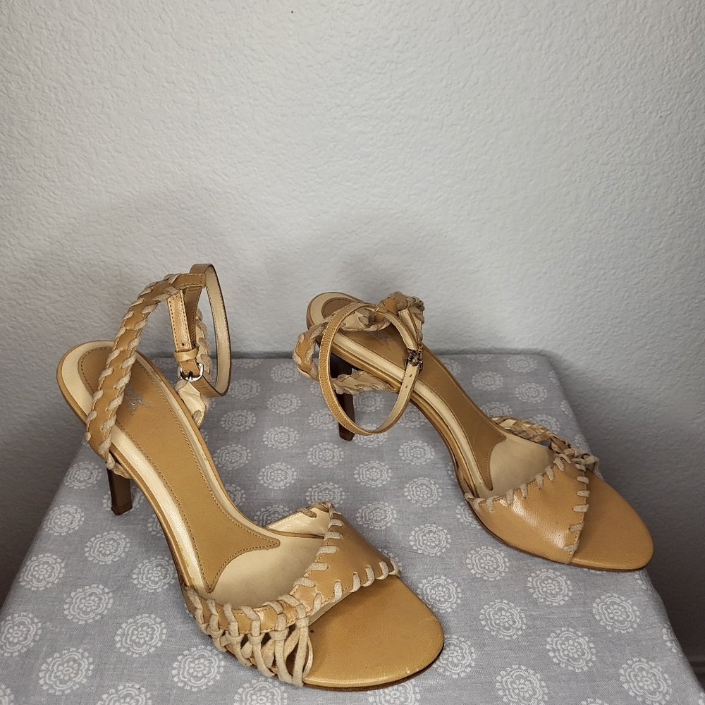 Elegant Tan Women's Heels